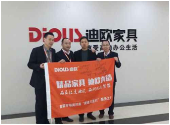 羞羞视频免费在线观看代表与恒大羞羞视频免费在线观看领导合影 羞羞视频免费在线观看代表与恒大羞羞视频免费在线观看领导合影