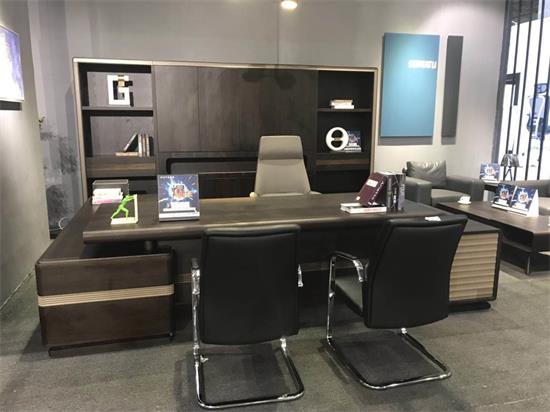 羞羞视频免费在线观看家具总裁系列-荟萃 羞羞视频免费在线观看家具总裁系列-荟萃