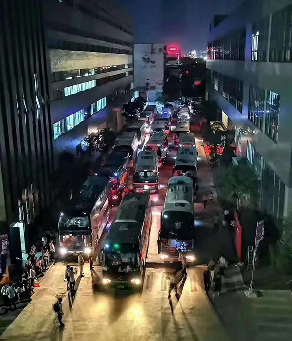 羞羞视频免费在线观看家具参会员工出发广州博览会